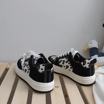 2023 Парусиновая леопардовая обувки на платформа, Дамски ежедневни градинска обувки за скейтборд, нескользящая дамски модни обувки дантела