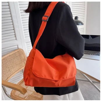Нова найлон женствена чанта през рамо за почивка сред природата, пътна чанта-голям капацитет, однотонная чанта-тоут, Дамски модерна чанта през рамо за пазаруване